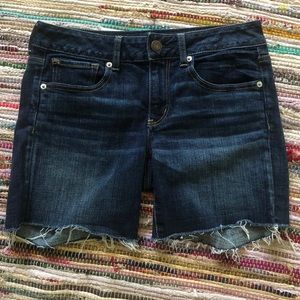 AMERICAN EAGLE DENIM SHORTS